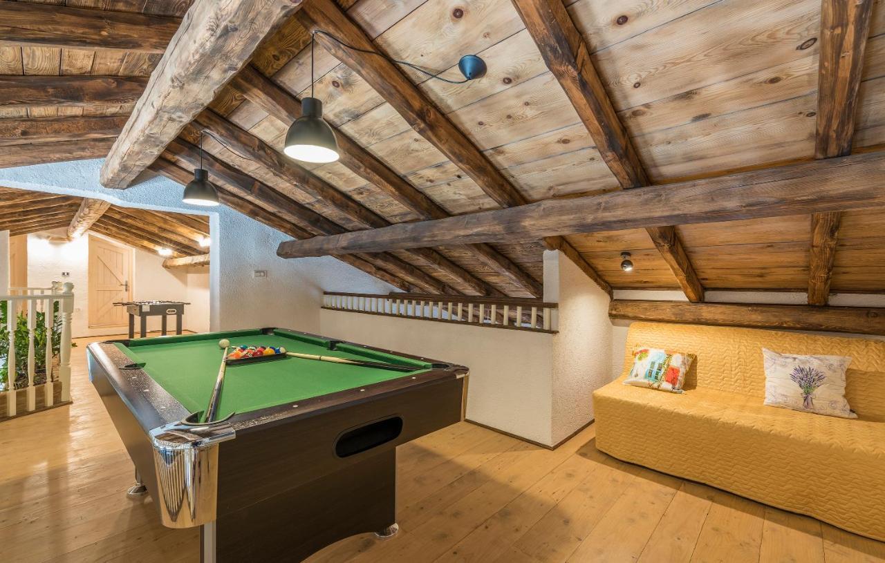 Family Villa Lipica With Private Pool And Jacuzzi Pazin Dış mekan fotoğraf